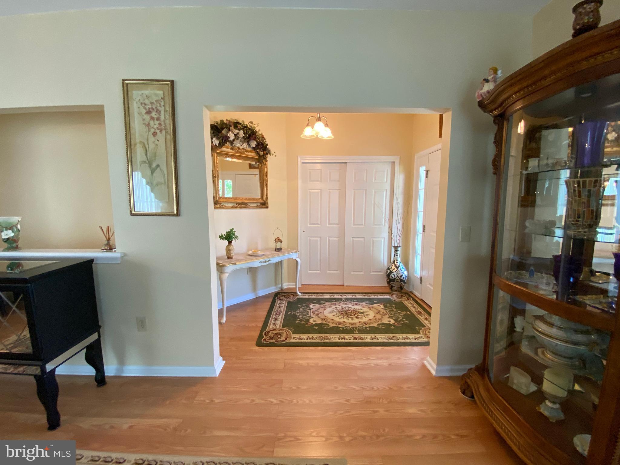 30 Lantern Lane Columbus, NJ 08022 - Photo 4 of 26