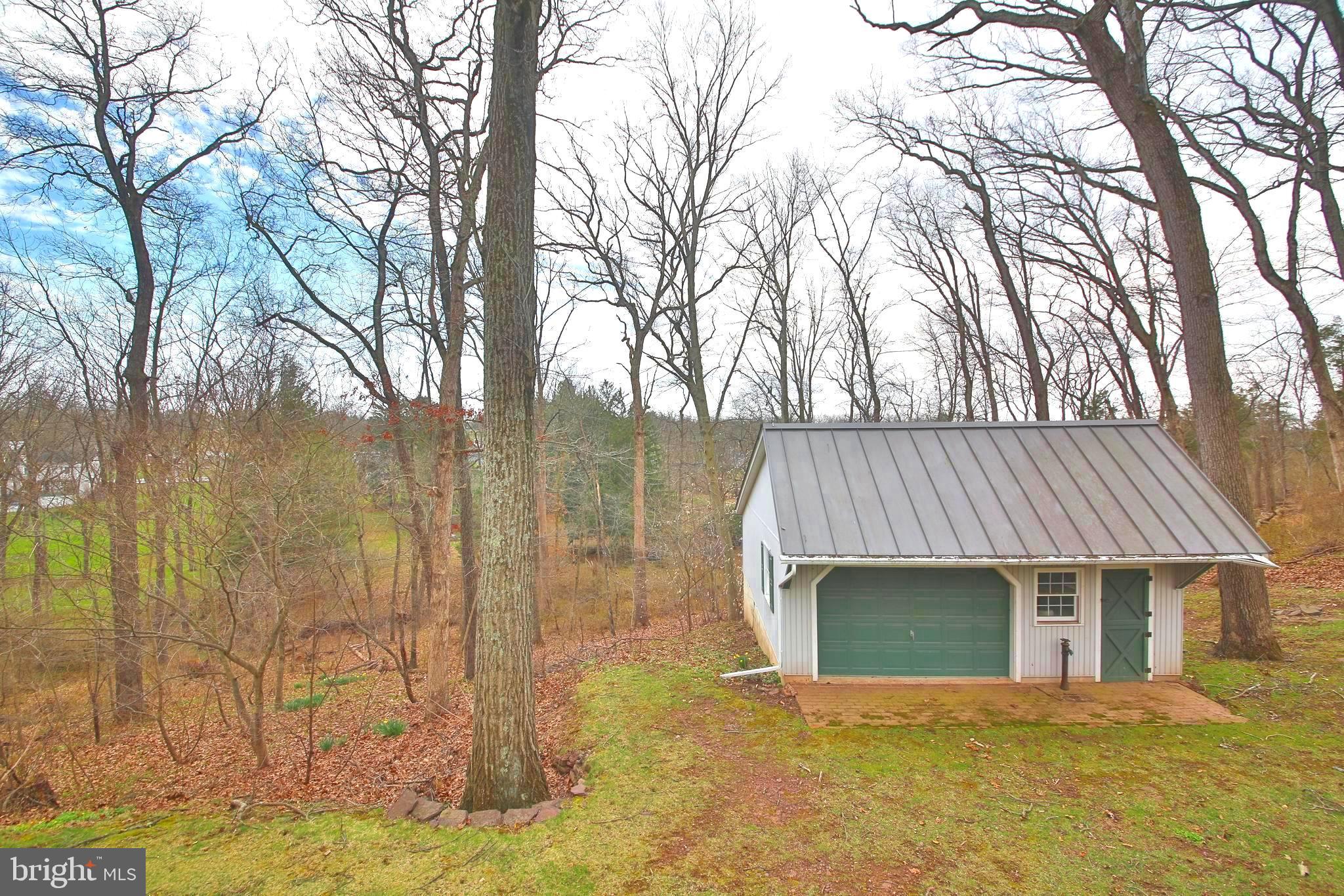 837 Rising Sun Road Telford, PA 18969 - Photo 37 of 52 Gallery Image 37