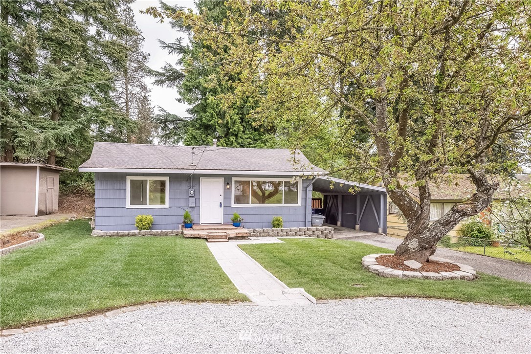 3619 Northeast 7th Place Renton, WA 98056 - Photo 1 of 23 Gallery Image 1