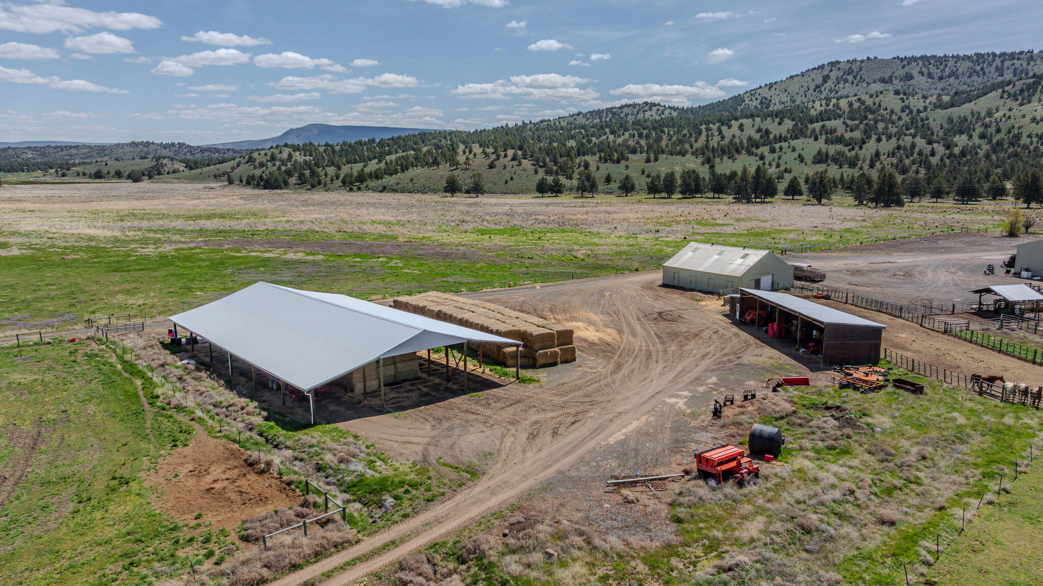 41221 Van Lake Road Prineville, OR 97754 - Photo 83 of 189 an aerial view of a house with a garden and a yard