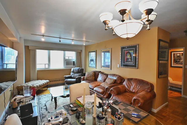 $915,000 | Undisclosed Address | Downtown Brooklyn