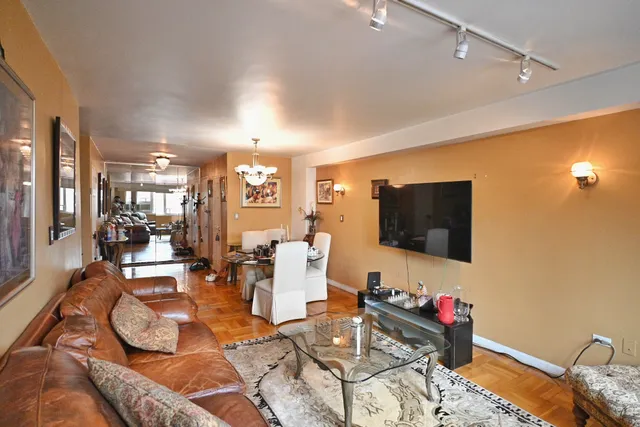 $915,000 | Undisclosed Address | Downtown Brooklyn