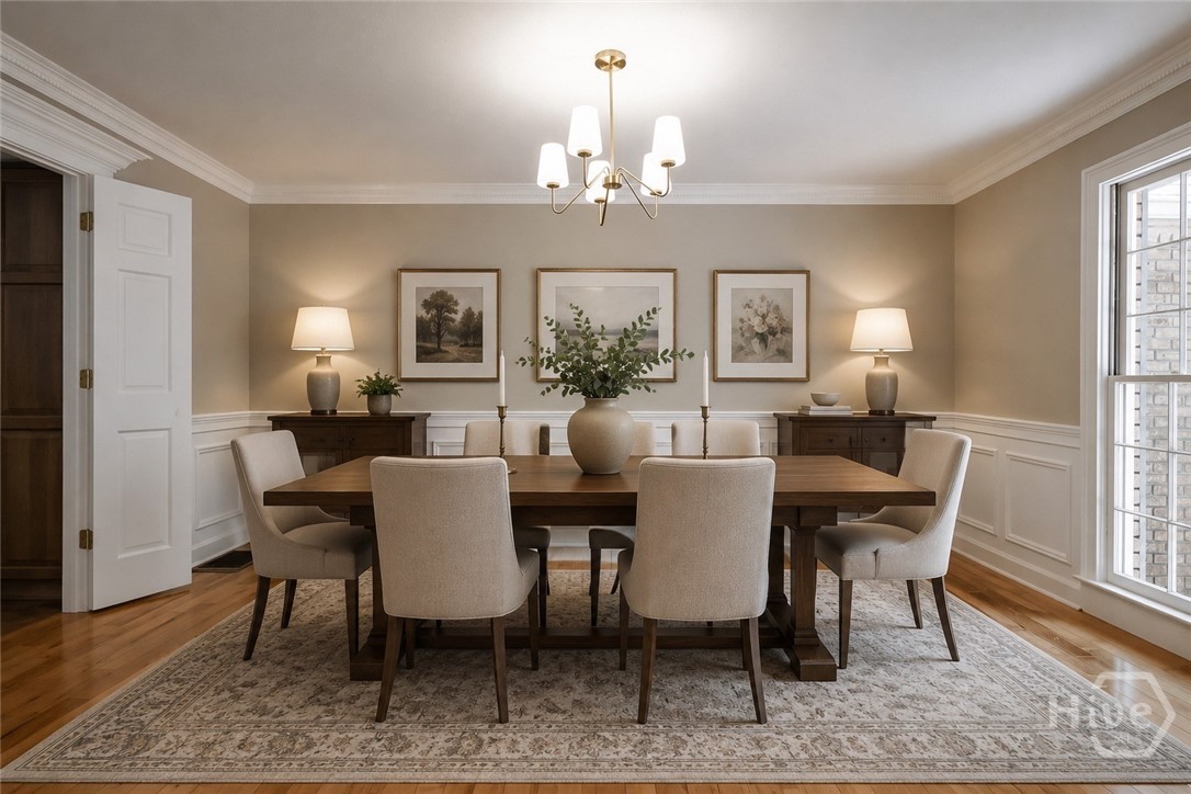 139 Lake Forest Drive Athens, GA 30607 - Photo 21 of 65 Virtually Staged Dinning Room