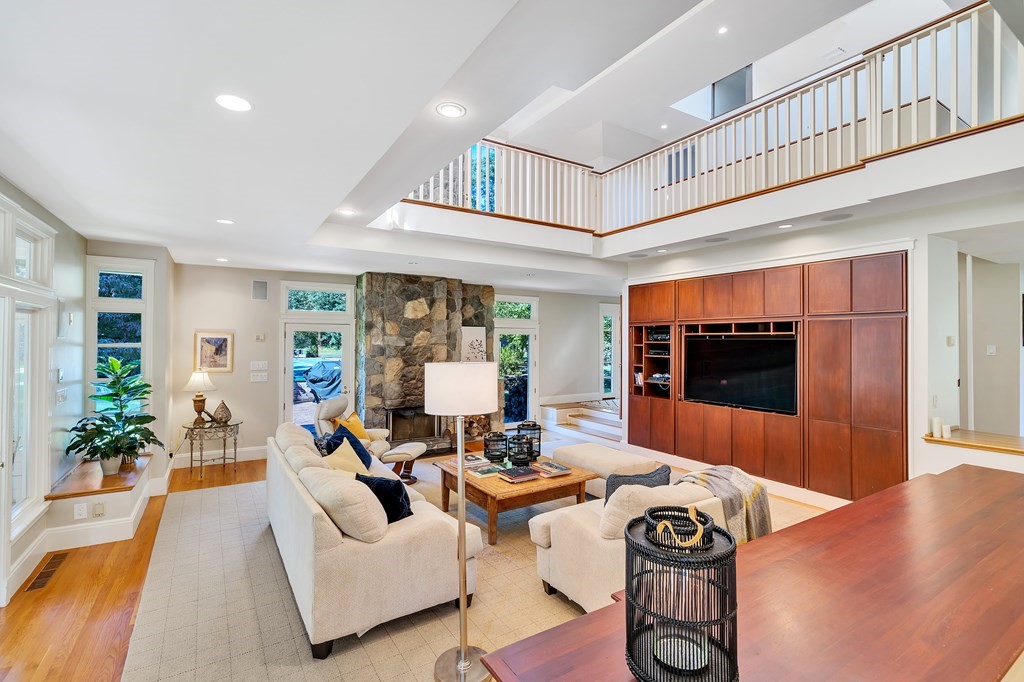 3 Crowell Farm Road Concord, MA 01742 - Photo 4 of 27