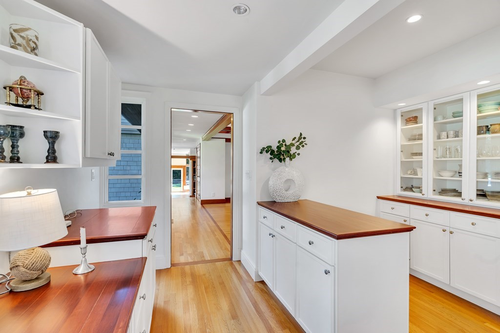 3 Crowell Farm Road Concord, MA 01742 - Photo 9 of 27