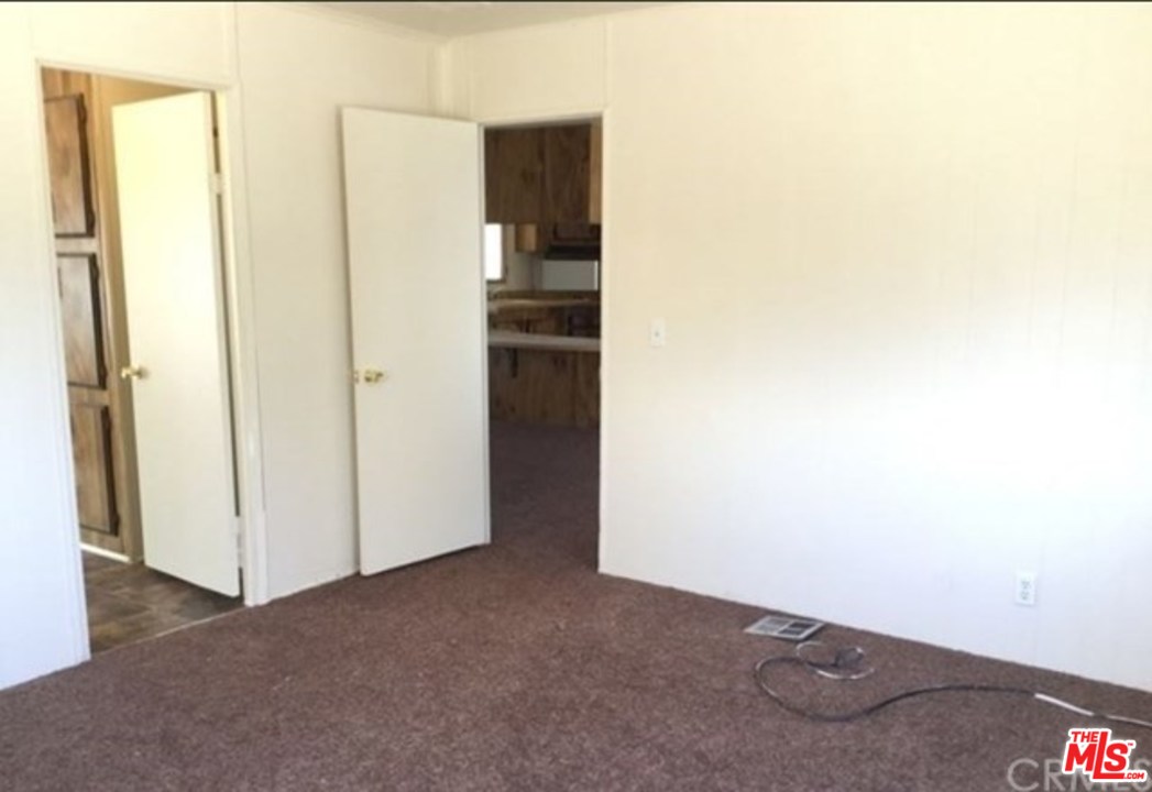 10732 Gorgonio Road Victorville, CA 92392 - Photo 3 of 8