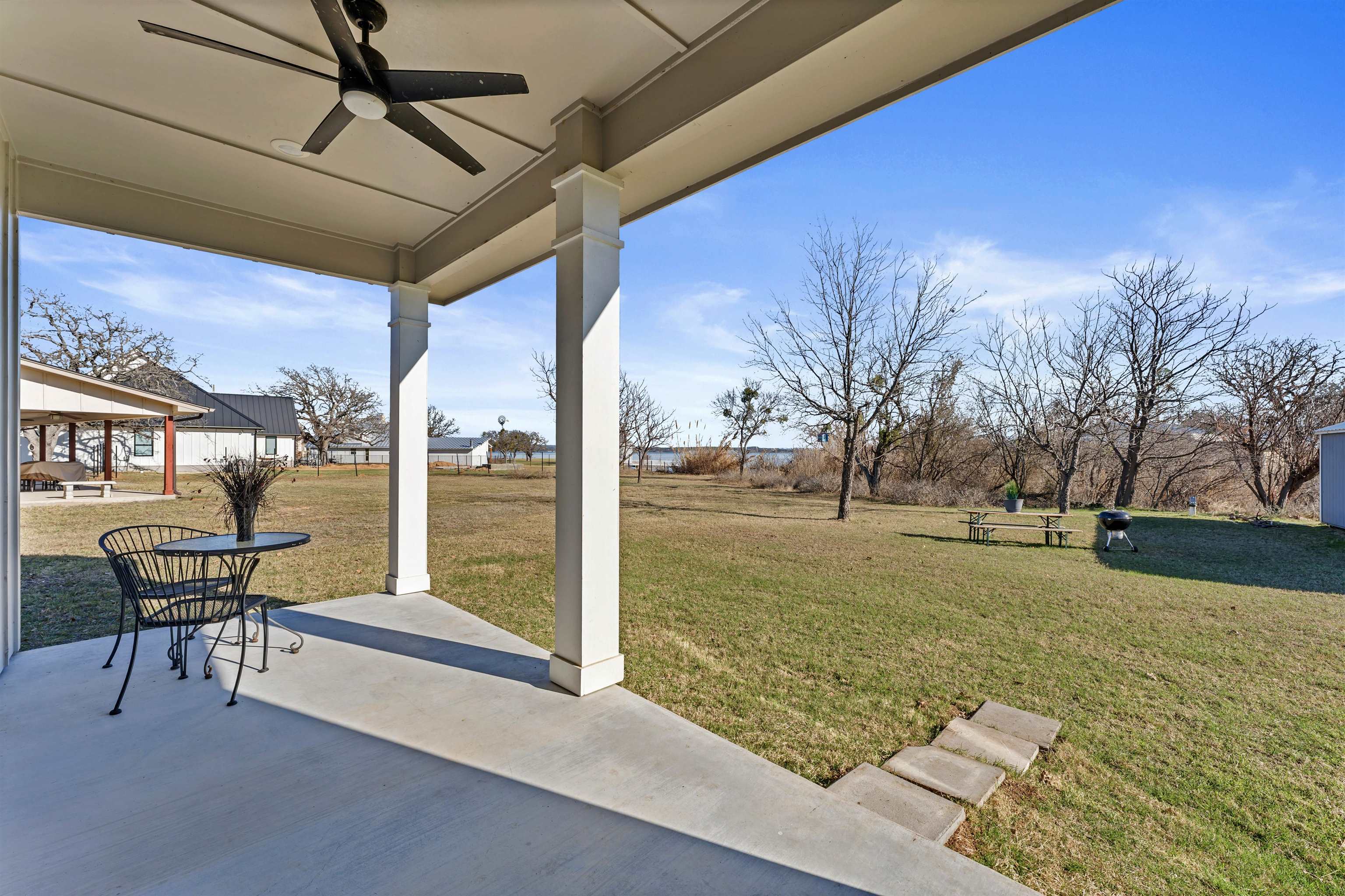 520 East Island Drive Bluffton, TX 78607 - Photo 27 of 30