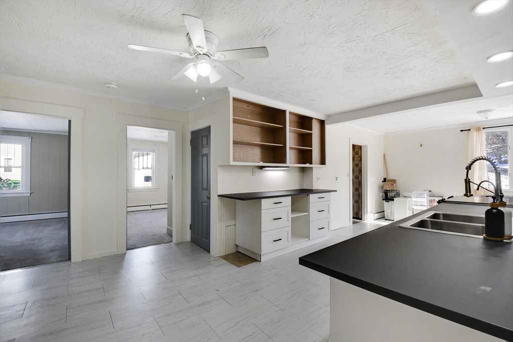 474 Chestnut Street Athol, MA 01331 - Photo 11 of 31