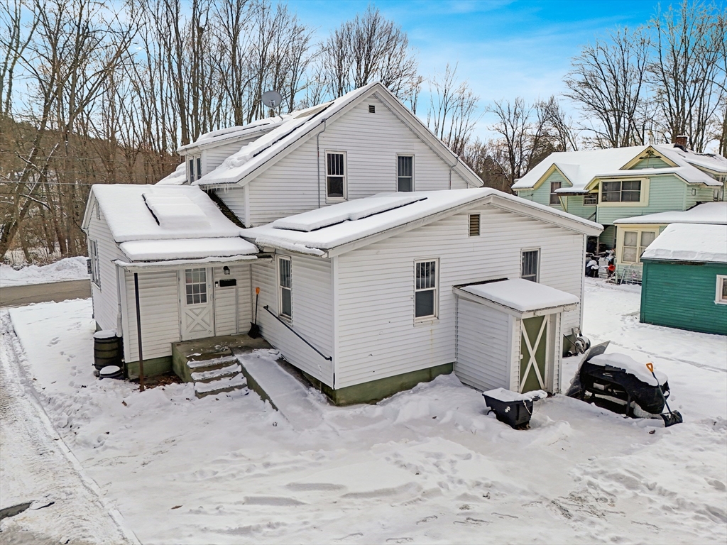 474 Chestnut Street Athol, MA 01331 - Photo 4 of 31