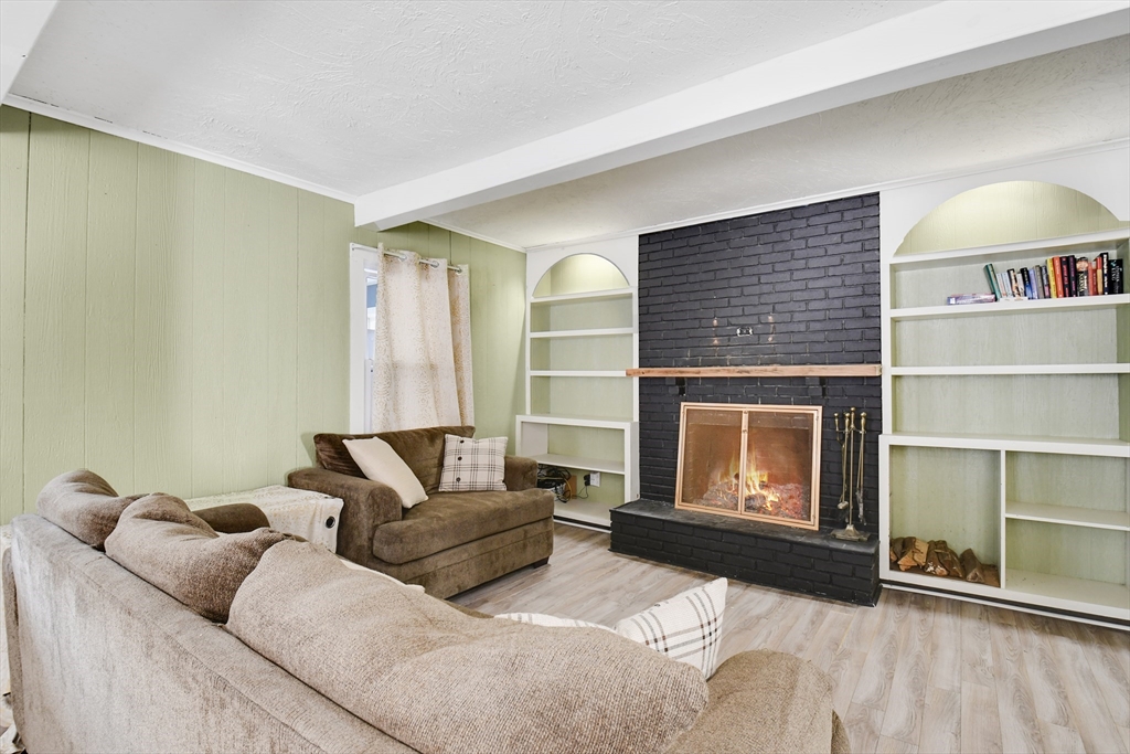 474 Chestnut Street Athol, MA 01331 - Photo 8 of 31