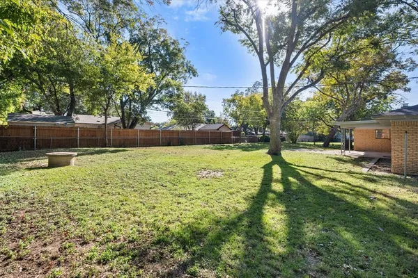 $346,000 | 4316 Ashmore Drive, North Richland Hills, TX 76180