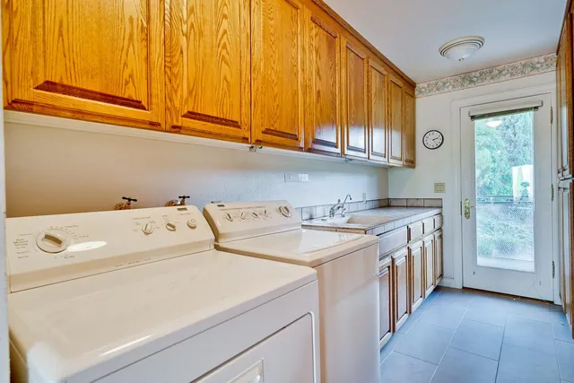 $6,200,000 | 21697 Rainbow Drive, Cupertino, CA 95014