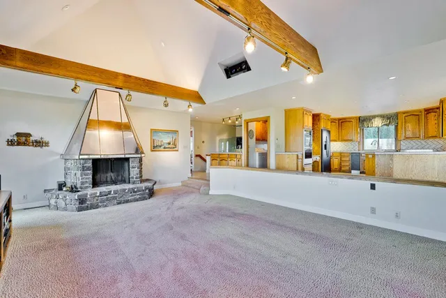 $6,200,000 | 21697 Rainbow Drive, Cupertino, CA 95014