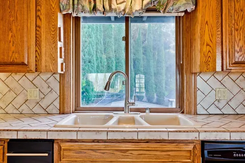 $6,200,000 | 21697 Rainbow Drive, Cupertino, CA 95014