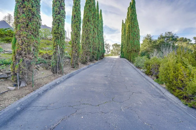 $6,200,000 | 21697 Rainbow Drive, Cupertino, CA 95014