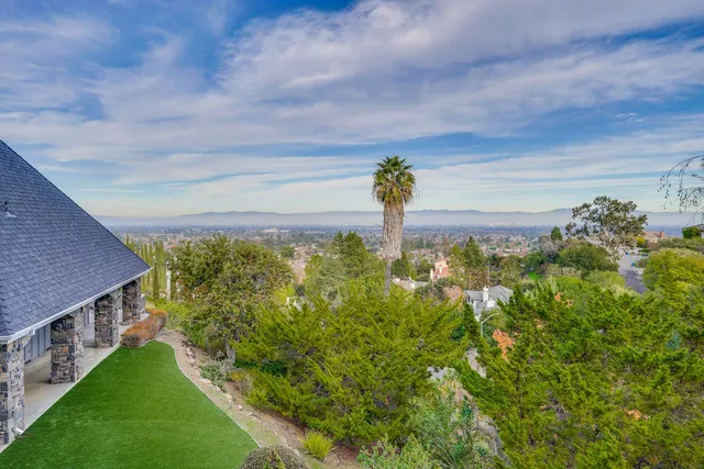 $6,200,000 | 21697 Rainbow Drive, Cupertino, CA 95014