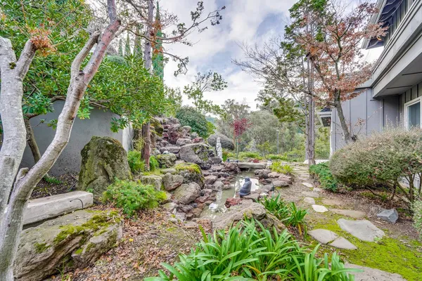 $5,700,000 | 21697 Rainbow Drive, Cupertino, CA 95014