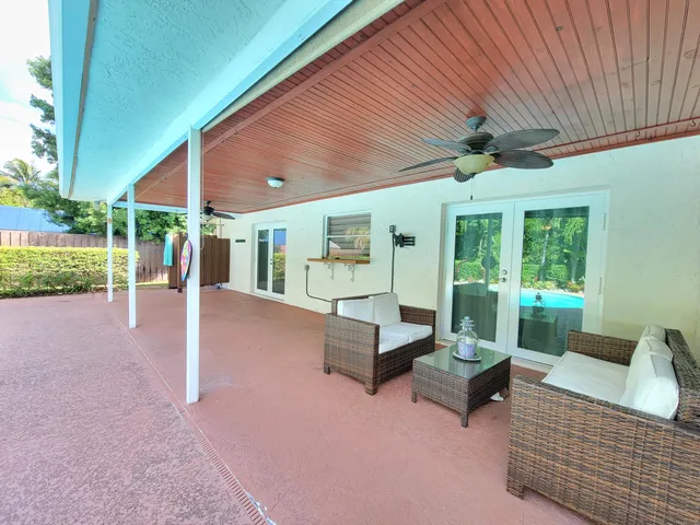 $3,000 | 1084 Southeast St Lucie Boulevard, Stuart, FL 34996