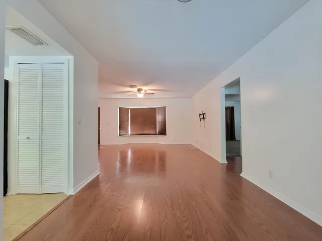 $3,000 | 1084 Southeast St Lucie Boulevard, Stuart, FL 34996