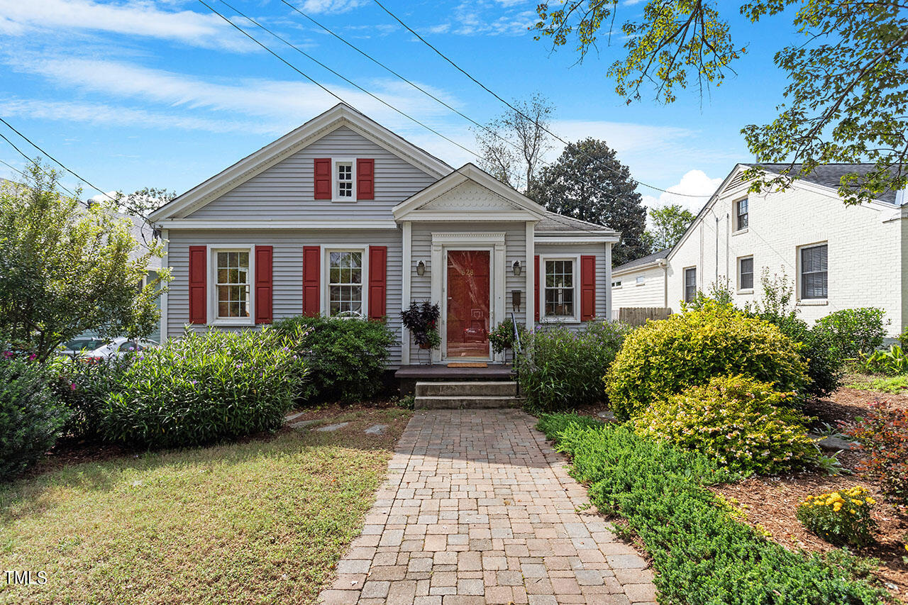 628 East Franklin Street Raleigh, NC 27604 - Photo 1 of 37 628 East Franklin Street_05