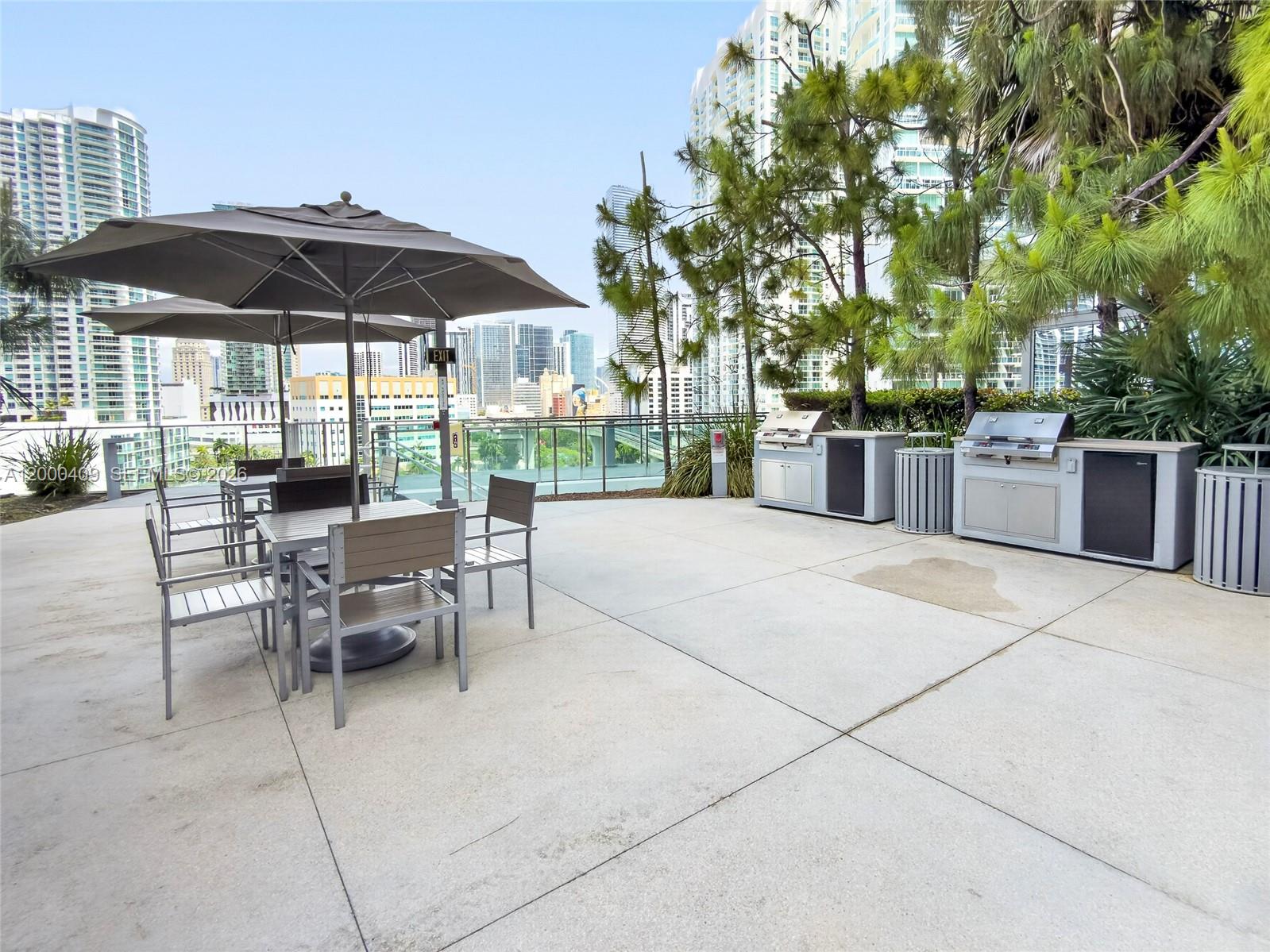68 Southeast 6th Street, Unit 3906 Miami, FL 33131 - Photo 24 of 37
