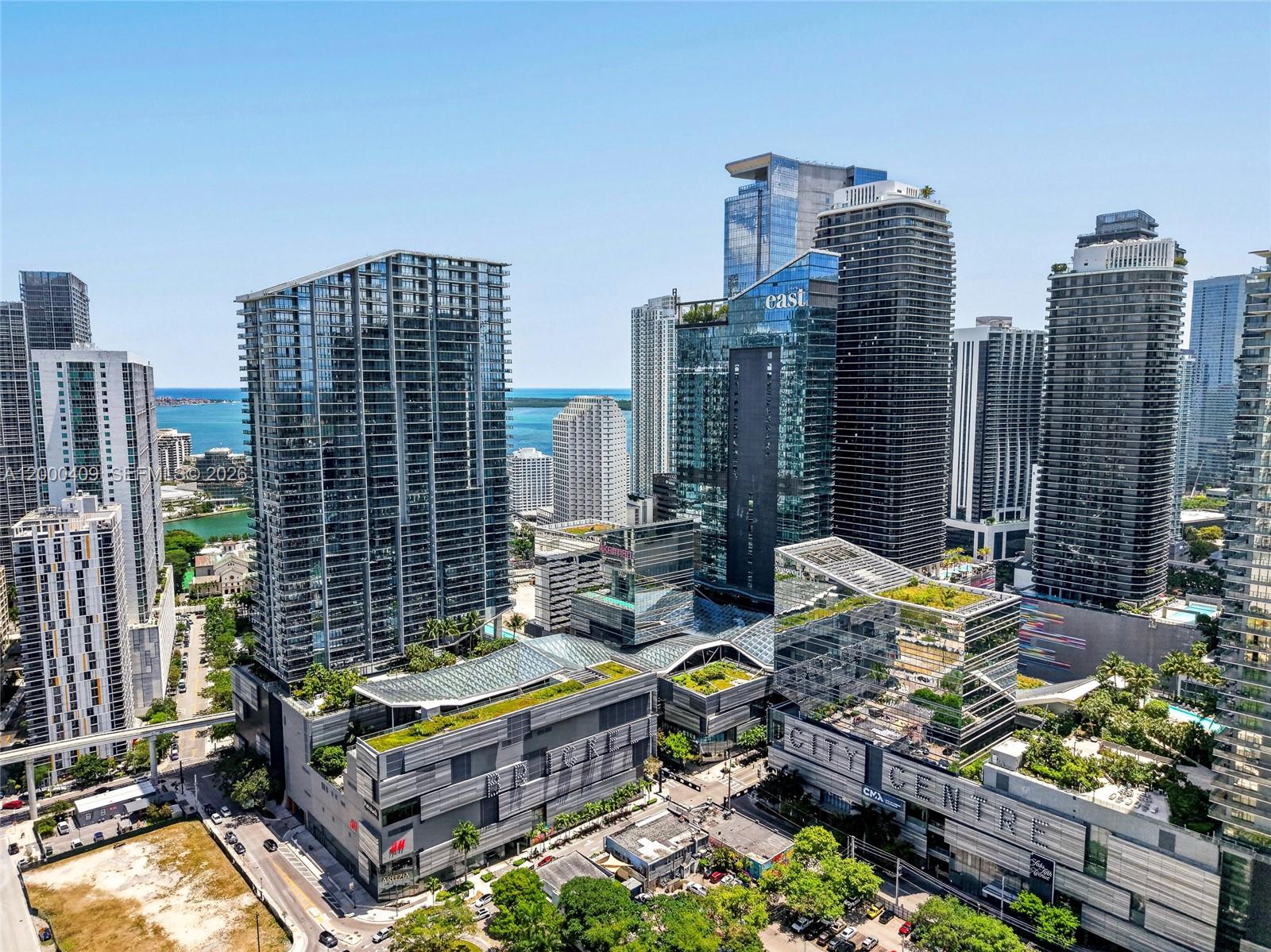 68 Southeast 6th Street, Unit 3906 Miami, FL 33131 - Photo 36 of 37