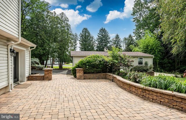 $845,750 | 76 Dogwood Lane, Glen Mills, PA 19342