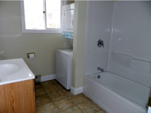 1325-3 Candia Road, Unit 3 Manchester, NH 03109 - Photo 20 of 26