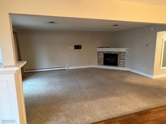 $319,900 | 2937 Edgewood Drive North, Fargo, ND 58102