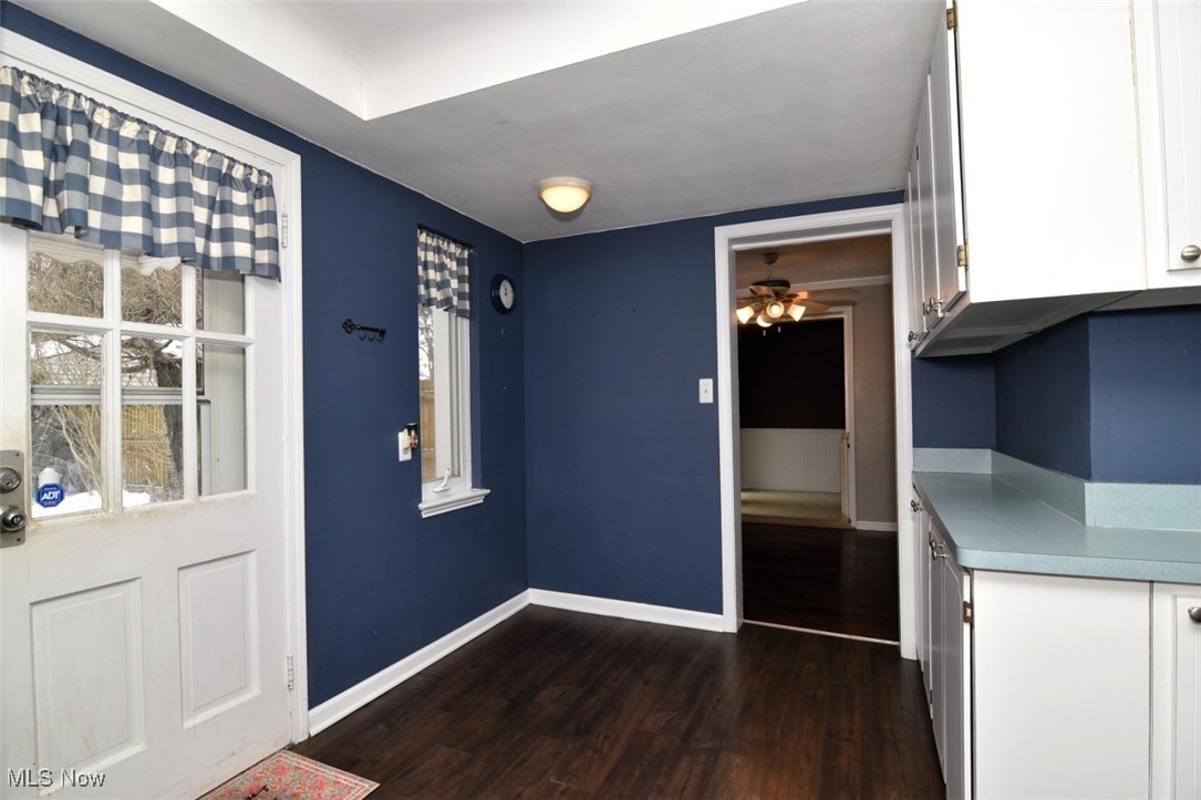 1361 Dorsh Road Cleveland, OH 44121 - Photo 11 of 38 Gallery Image 11