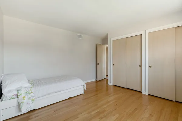 $750,000 | 7241 Lowell Avenue, Lincolnwood, IL 60712