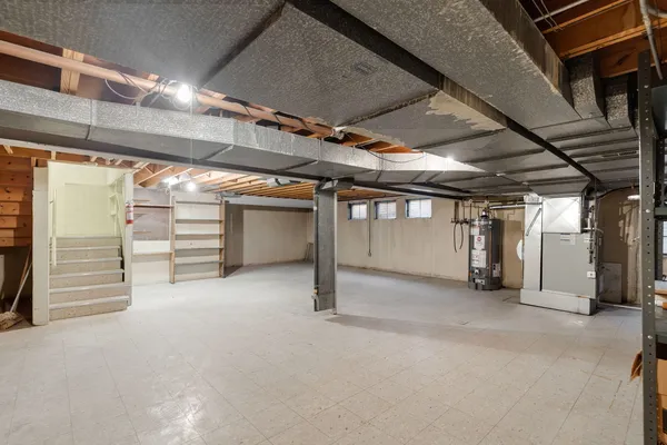 $750,000 | 7241 Lowell Avenue, Lincolnwood, IL 60712