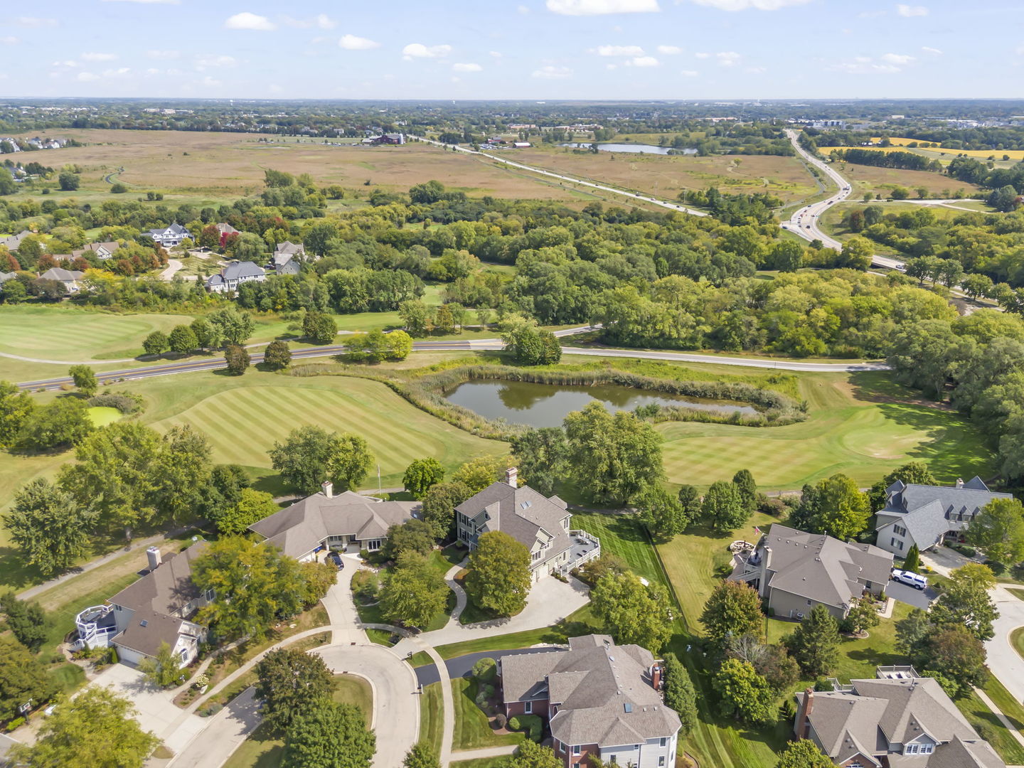 39W114 Fryendall Court Geneva, IL 60134 - Photo 42 of 76 a view of a city and ocean view