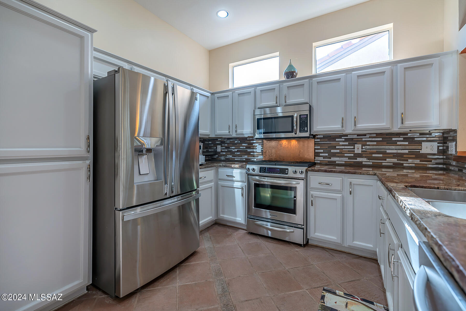 13567 North Pima Spring Way Oro Valley, AZ 85755 - Photo 5 of 35