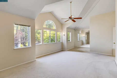 $1,325,000 | 220 Valley Glen Lane, Martinez, CA 94553