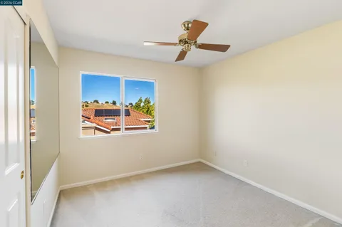 $1,325,000 | 220 Valley Glen Lane, Martinez, CA 94553