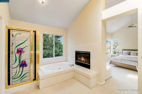 $1,325,000 | 220 Valley Glen Lane, Martinez, CA 94553
