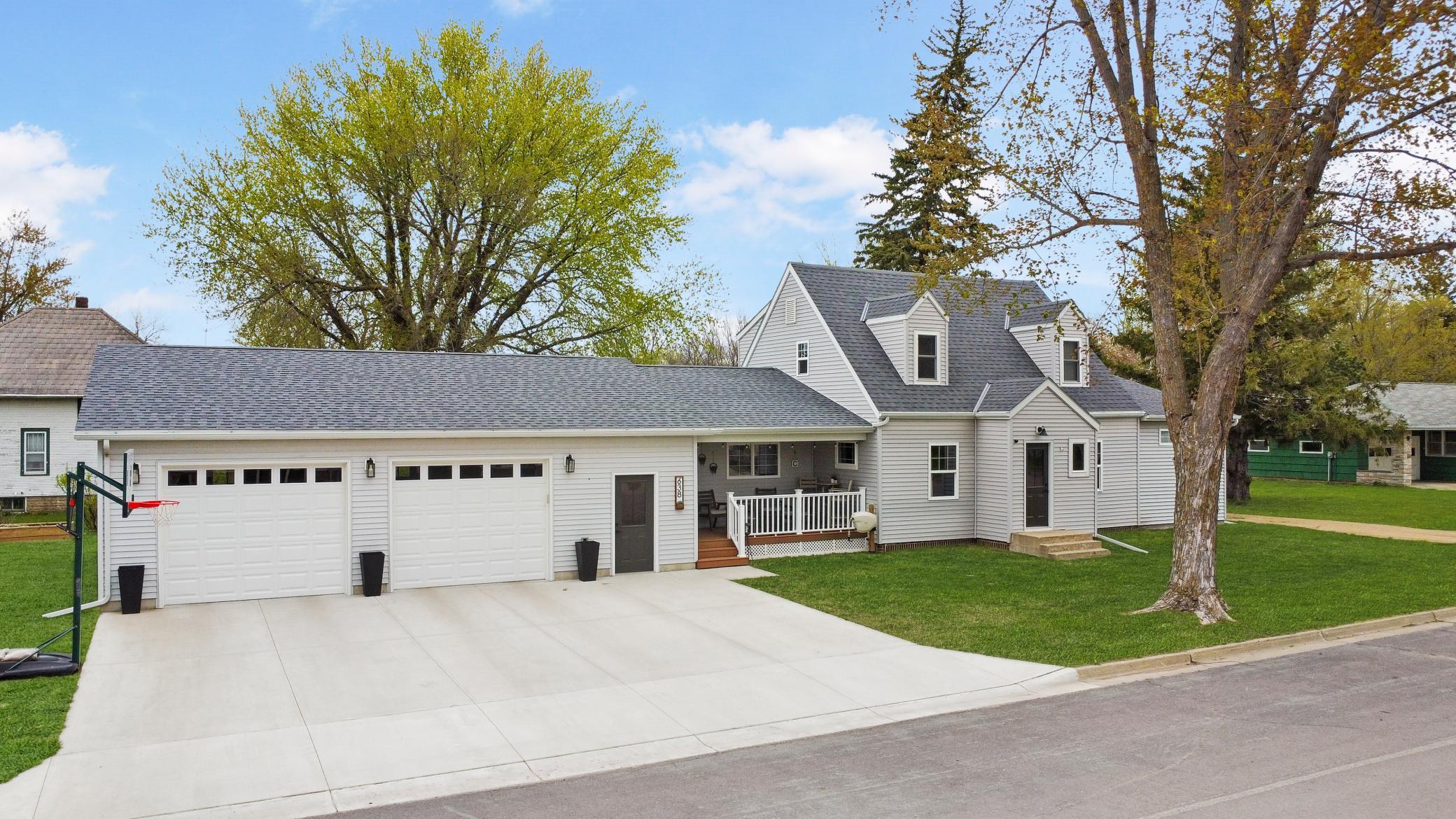 638 6th Street Westbrook, MN 56183 - Photo 2 of 44