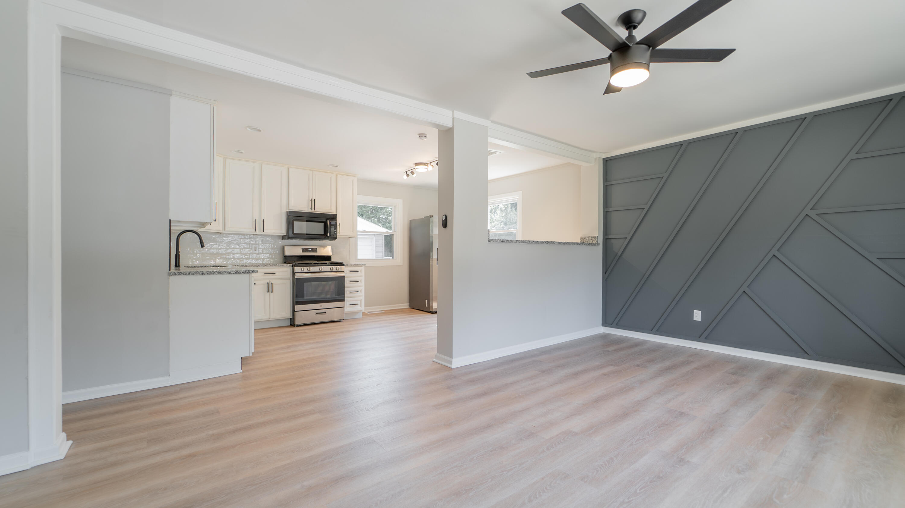 4100 John Street Valparaiso, IN 46383 - Photo 6 of 38 3000x1686