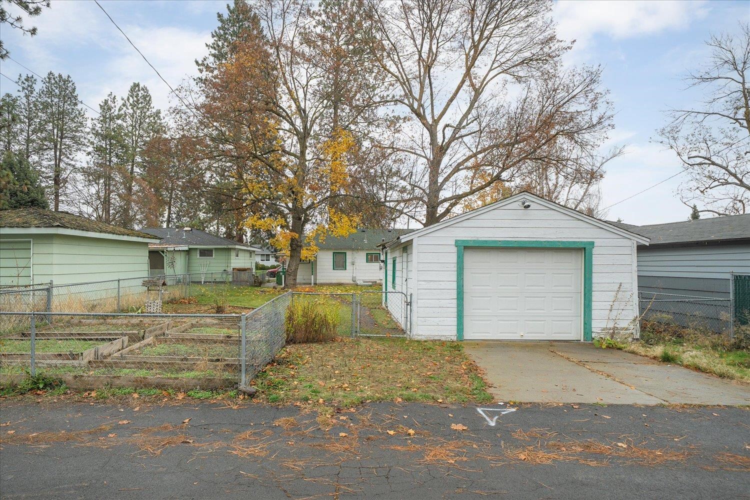 5403 North Walnut Street Spokane, WA 99205 - Photo 19 of 24