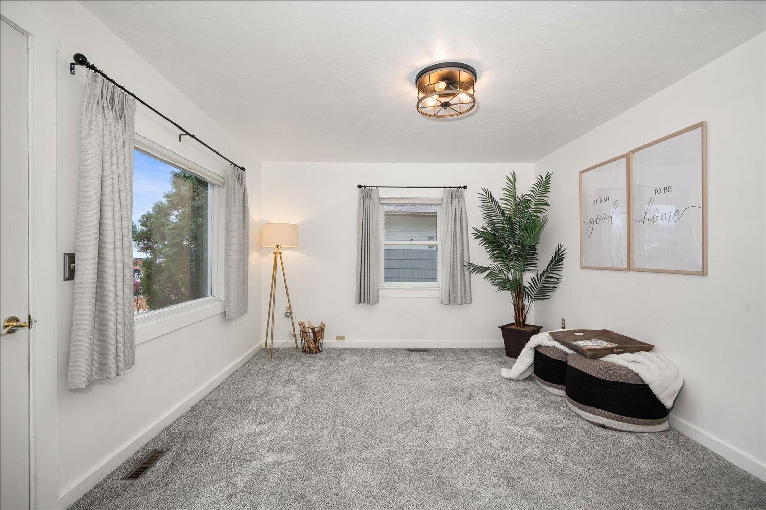 5403 North Walnut Street Spokane, WA 99205 - Photo 3 of 24