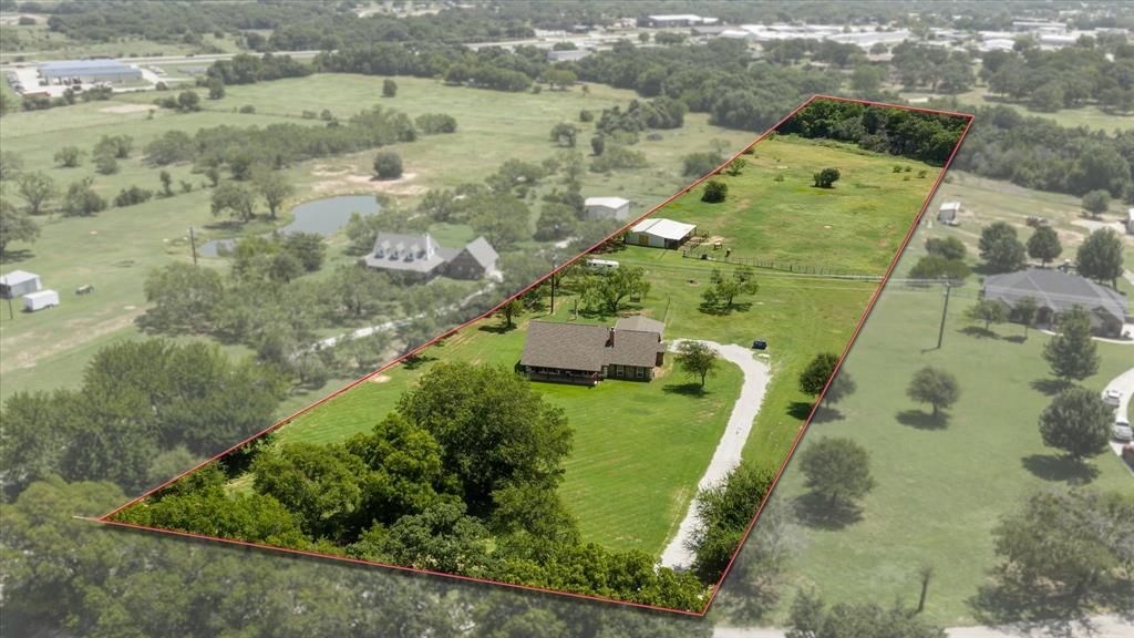 511 Highland Road Springtown, TX 76082 - Photo 3 of 39 Gallery Image 3