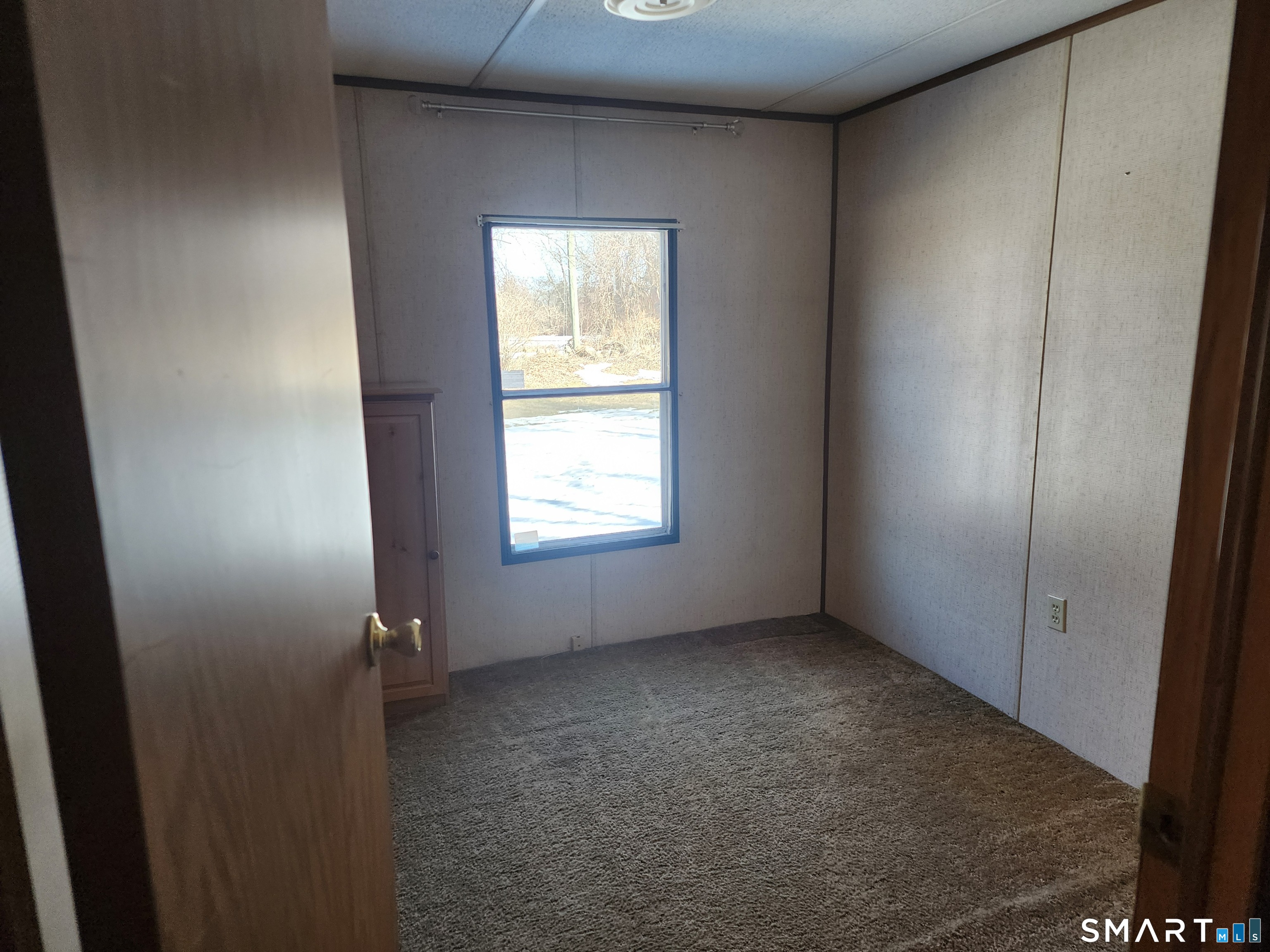 216 Angel Road Pomfret, CT 06259 - Photo 9 of 14