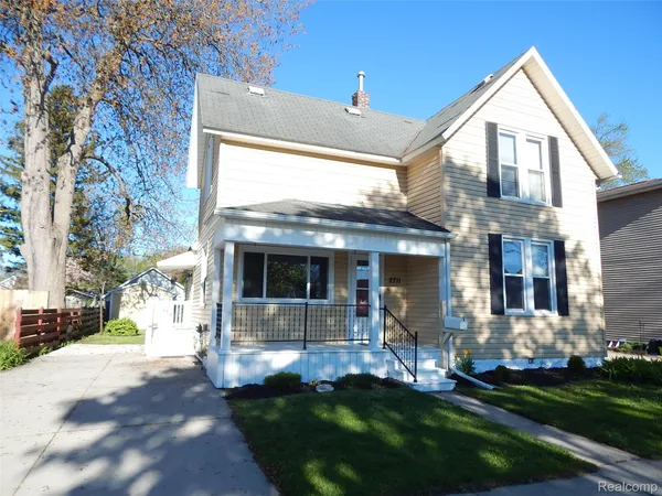 $182,900 | 2711 Cherry Street, Port Huron, MI 48060