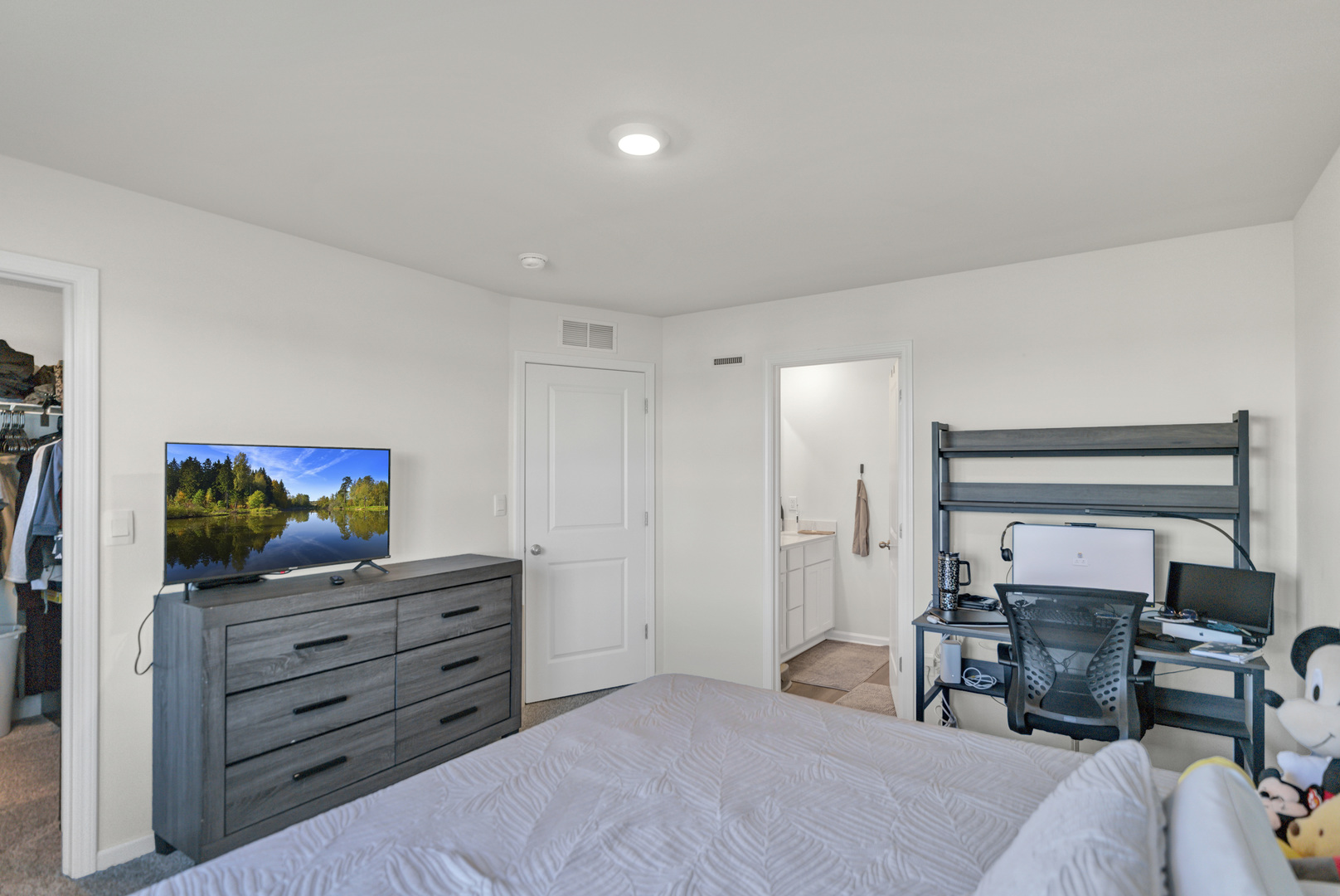 1464 Sequoia Way Hampshire, IL 60140 - Photo 19 of 31 a bedroom with a bed and furniture