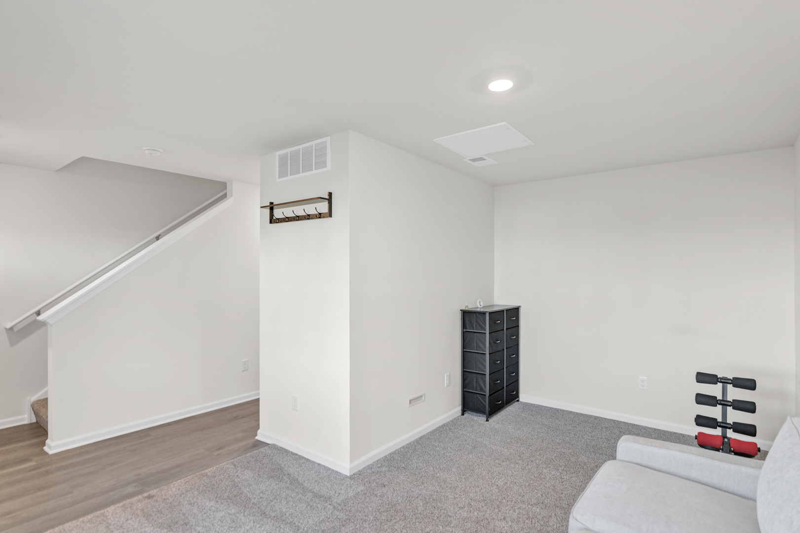1464 Sequoia Way Hampshire, IL 60140 - Photo 29 of 31 wooden floor in an empty room