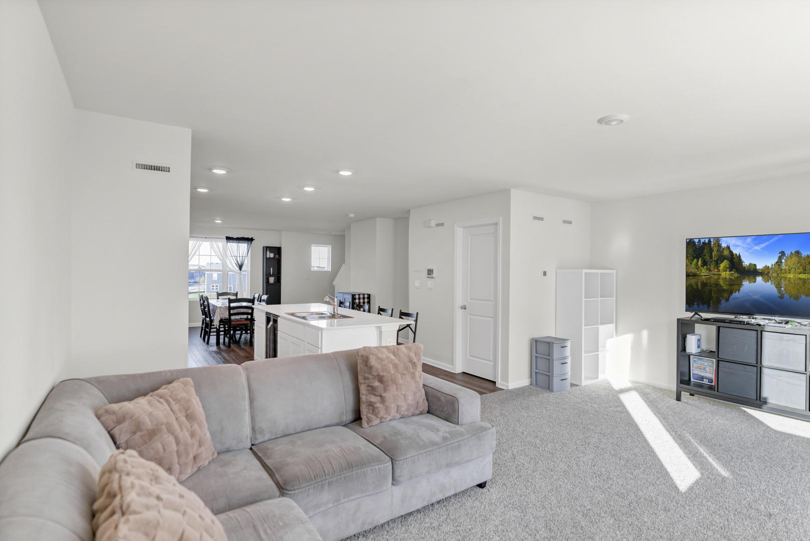 1464 Sequoia Way Hampshire, IL 60140 - Photo 9 of 31 a living room with furniture and a couch