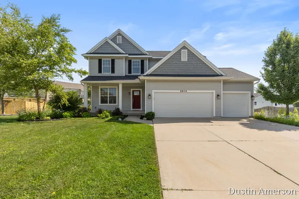 $479,900 | 5814 Sage River Court Southwest, Grandville, MI 49418
