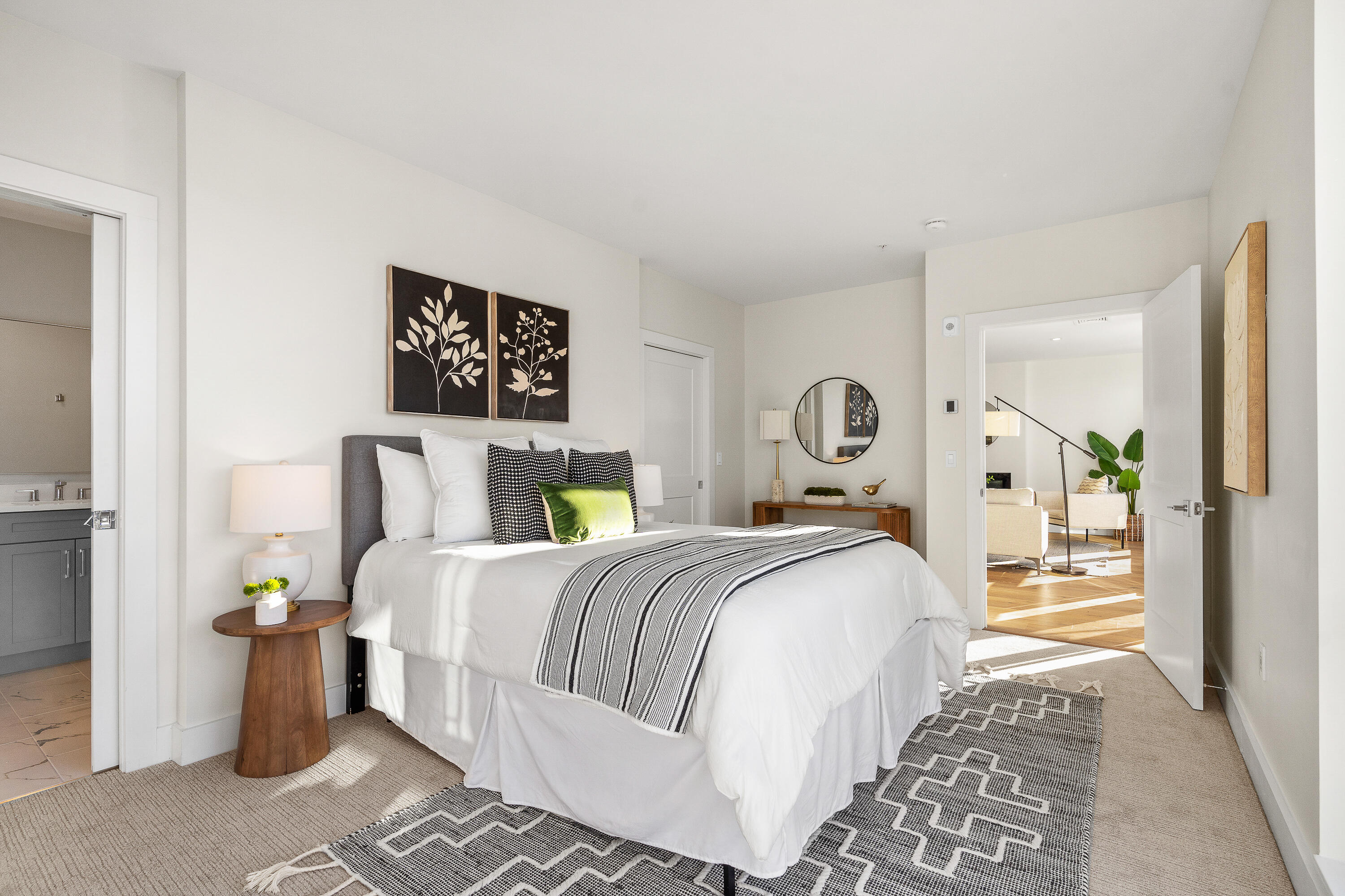 267 Highway 1, Unit 306 Falmouth, ME 04105 - Photo 21 of 50 2025.11.15 306 Wyeth-26