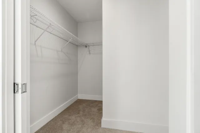 $950,000 | 267 Highway 1, Unit 306, Falmouth, ME 04105